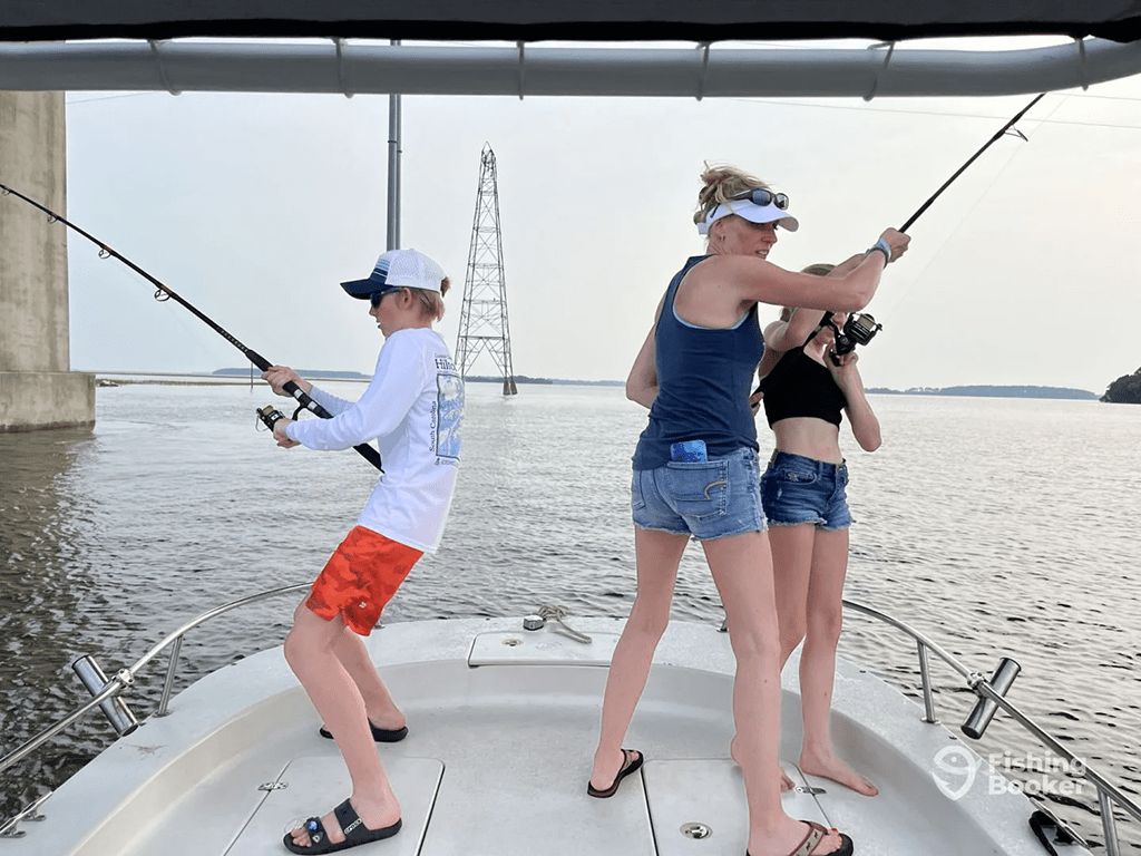 Fishing is more than casting lines—it's a powerful way to unplug from screens, build patience, and create lifelong memories with your family. From shared learning to treasured traditions, discover how every fishing trip deepens family bonds across generations.